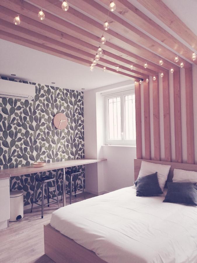 Suite 24 Appart'Hotel-3 Etoiles Le Creusot Bagian luar foto