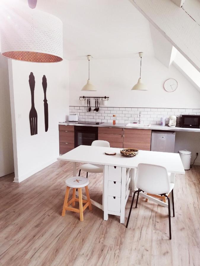 Suite 24 Appart'Hotel-3 Etoiles Le Creusot Bagian luar foto