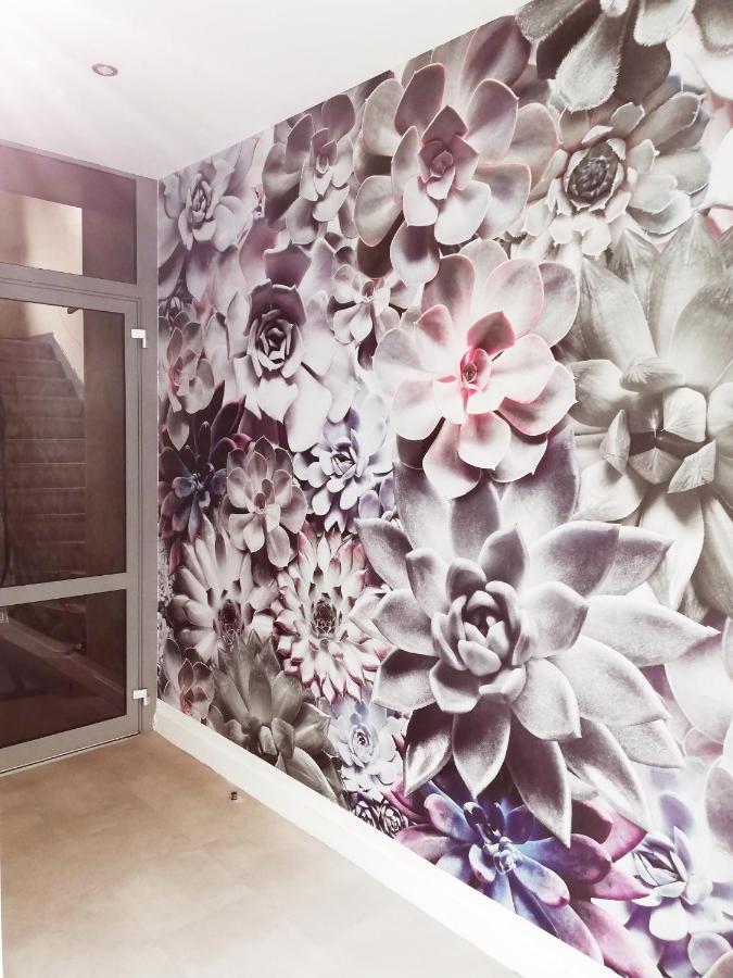 Suite 24 Appart'Hotel-3 Etoiles Le Creusot Bagian luar foto